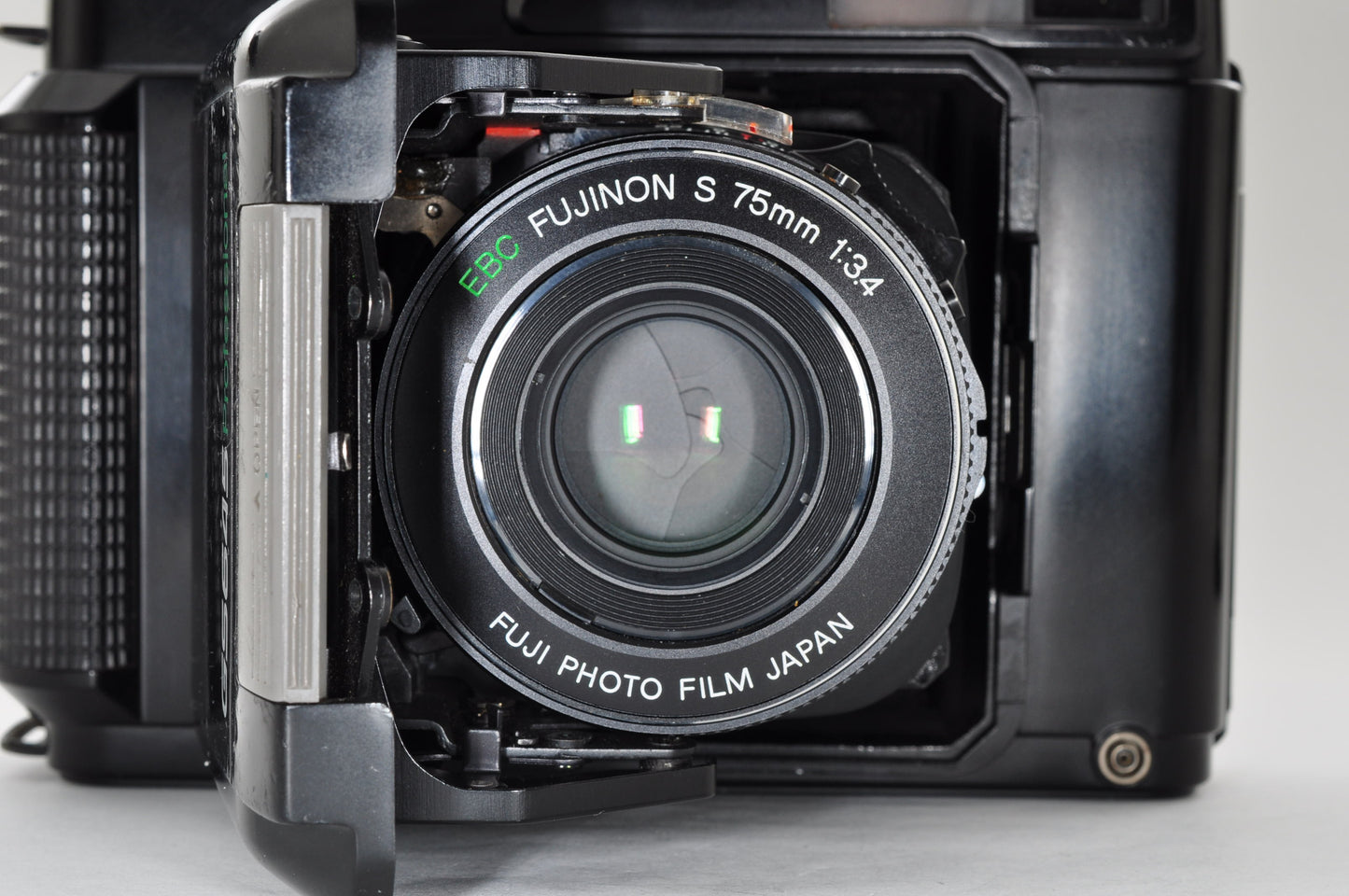 Vintage Fuji FUJICA GS645 Professional | 6×4.5 Medium Format Film Camera | Near Mint | From Japan