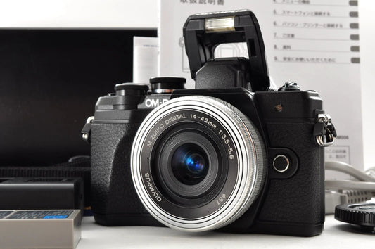 Olympus OM-D E-M10 Mark III | Digital Camera SC:5731 w/ M.Zuiko 14–42mm Lens | Near Mint | From Japan